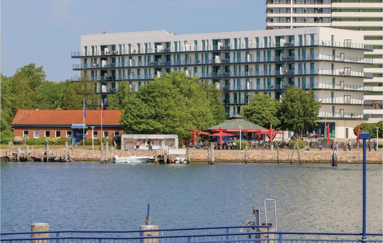 Amazing apartment in Lbeck Travemnde with 2 Bedrooms, Sauna&WiFi Lübeck Buitenkant foto