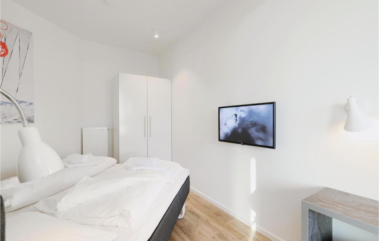 Amazing apartment in Lbeck Travemnde with 2 Bedrooms, Sauna&WiFi Lübeck Buitenkant foto